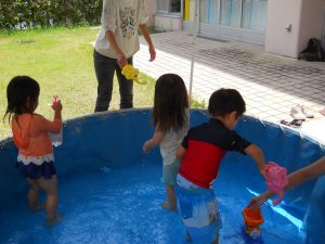 ～泥んこ・水あそびの季節です～